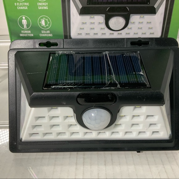 Solar Lamp - Picture 4 of 4